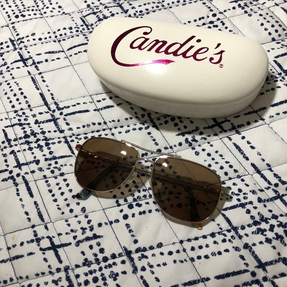 CANDIE'S Pilot sunglasses with case